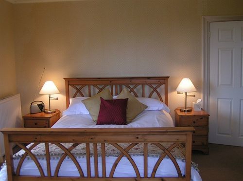 Church House Couette-café